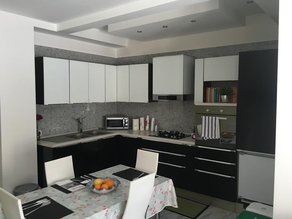 Supera Napoli Apartment Exterior foto